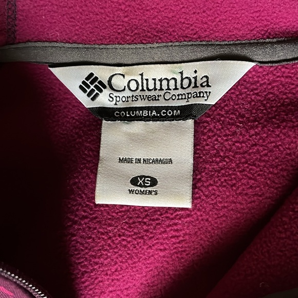 COLUMBIA lightweight zip up! - Picture 6 of 7